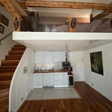 Appartement Loft De Charme Proche Des Halles Et Du Louvre Paris